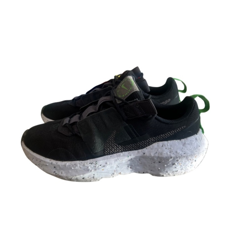 Women’s Black Nike Sneakers